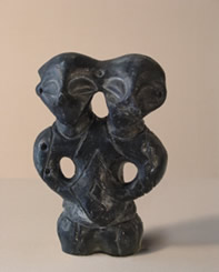 dvoglava_statueta